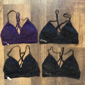 Set of 4 Xhilaration lace bralettes bundle